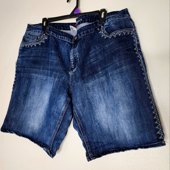 OSO Casual Stylish Blue Denim Shorts Plus Size Summer Jean - Picture 1 of 7